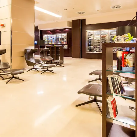 Отель Western Premier Bhr Treviso 4*