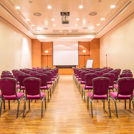 Western Premier Bhr Treviso Отель 4*